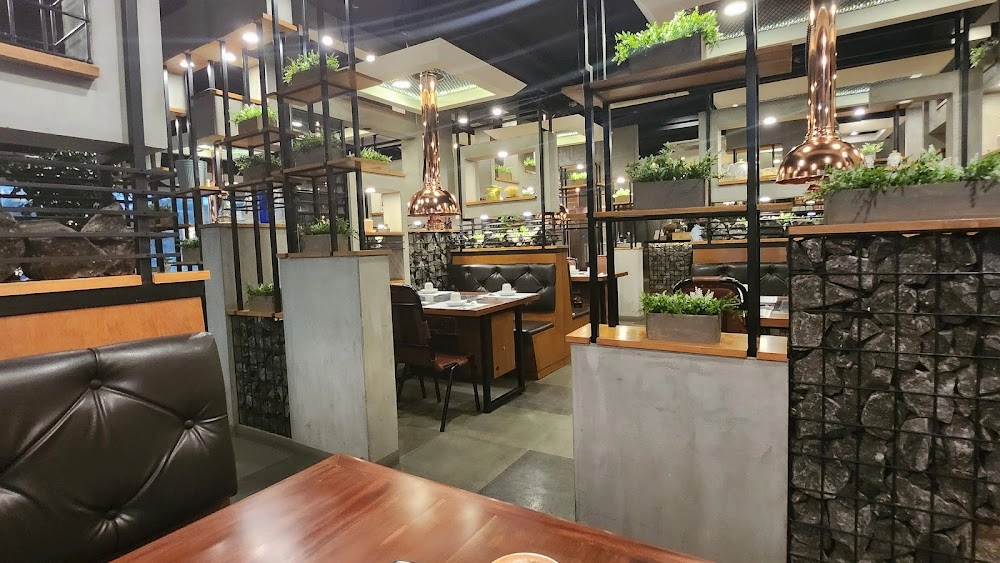 Aeseo Restaurant Interior